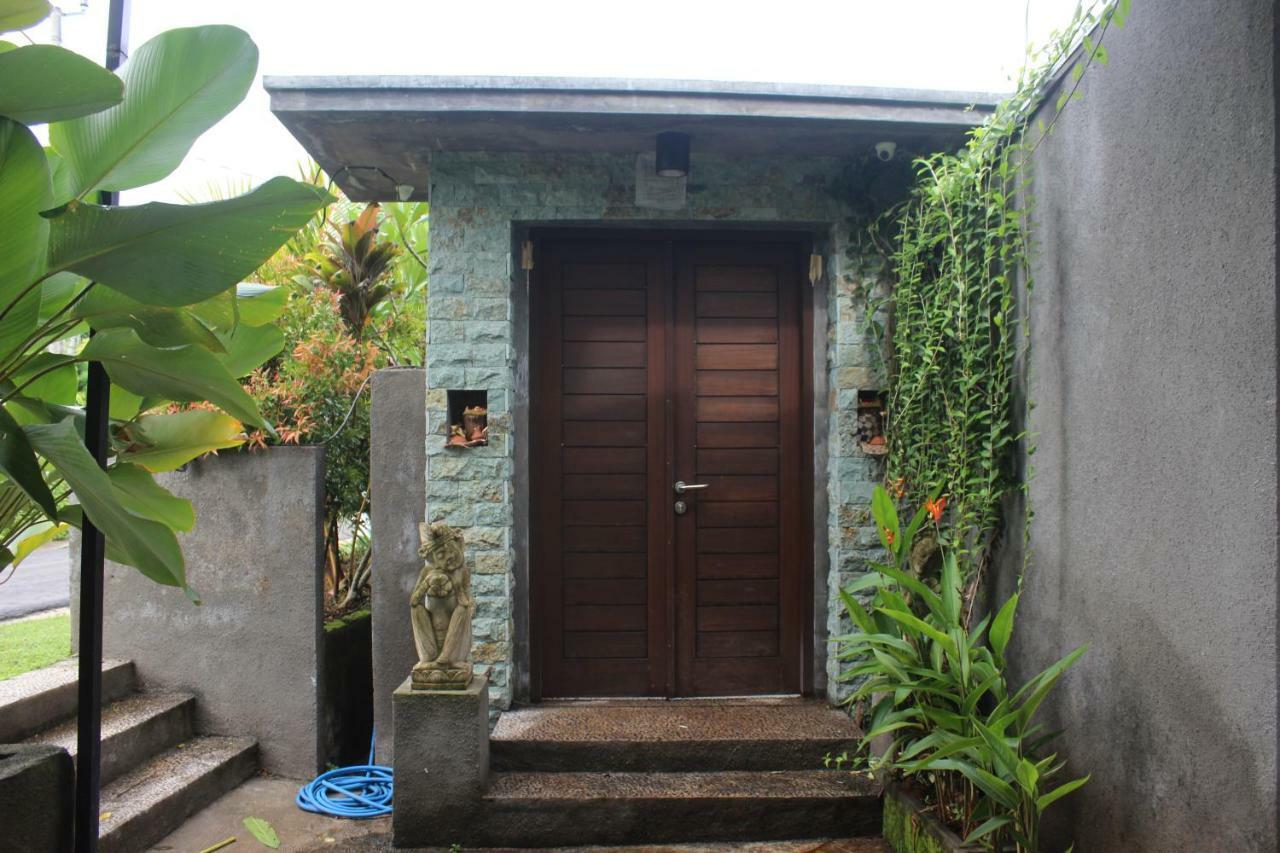 Paranyogan Homestay 2 Джимбаран Экстерьер фото